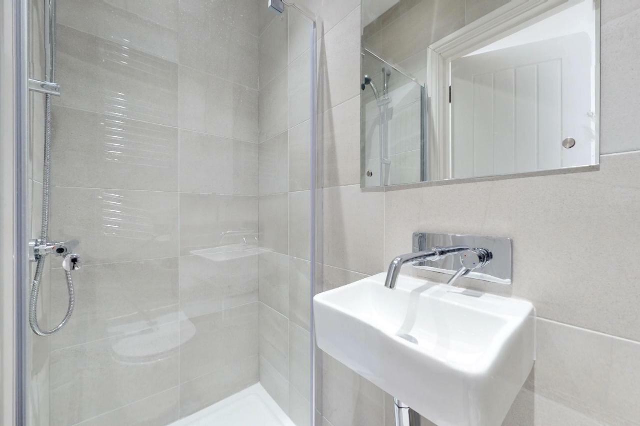 Ferienwohnung Stunning Luminous Penthouse/ 2Beds 2Baths Bournemouth Exterior foto